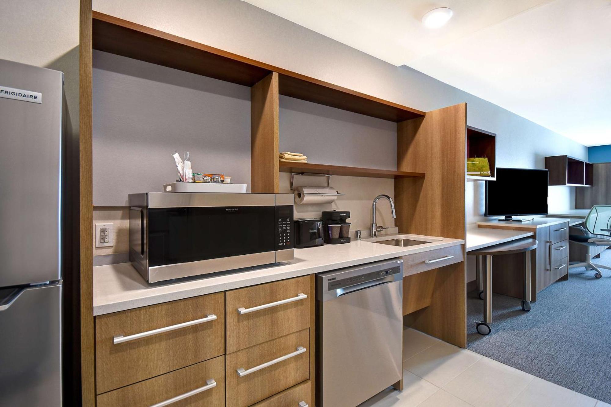 Home2 Suites By Hilton Las Vegas Convention Center - No Resort Fee Exterior photo