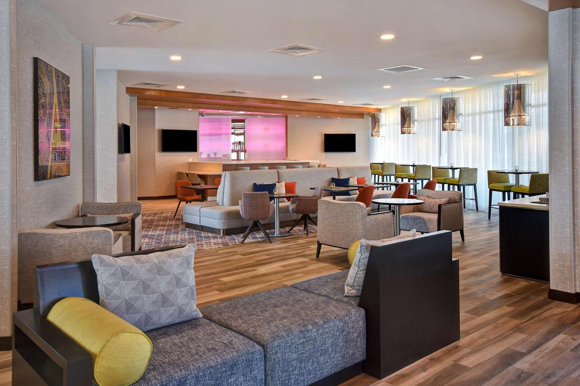 Home2 Suites By Hilton Las Vegas Convention Center - No Resort Fee Exterior photo